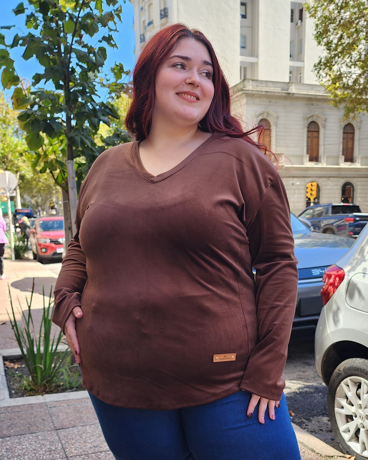 REMERA SIRENA MOCHA - Marrón