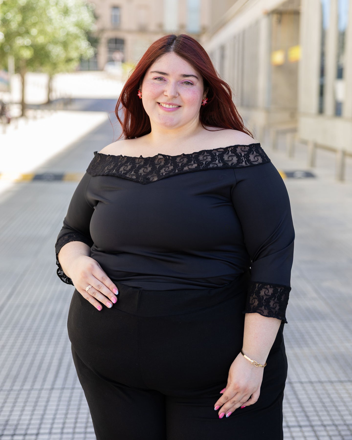 REMERA BEGONIA CON ENCAJE