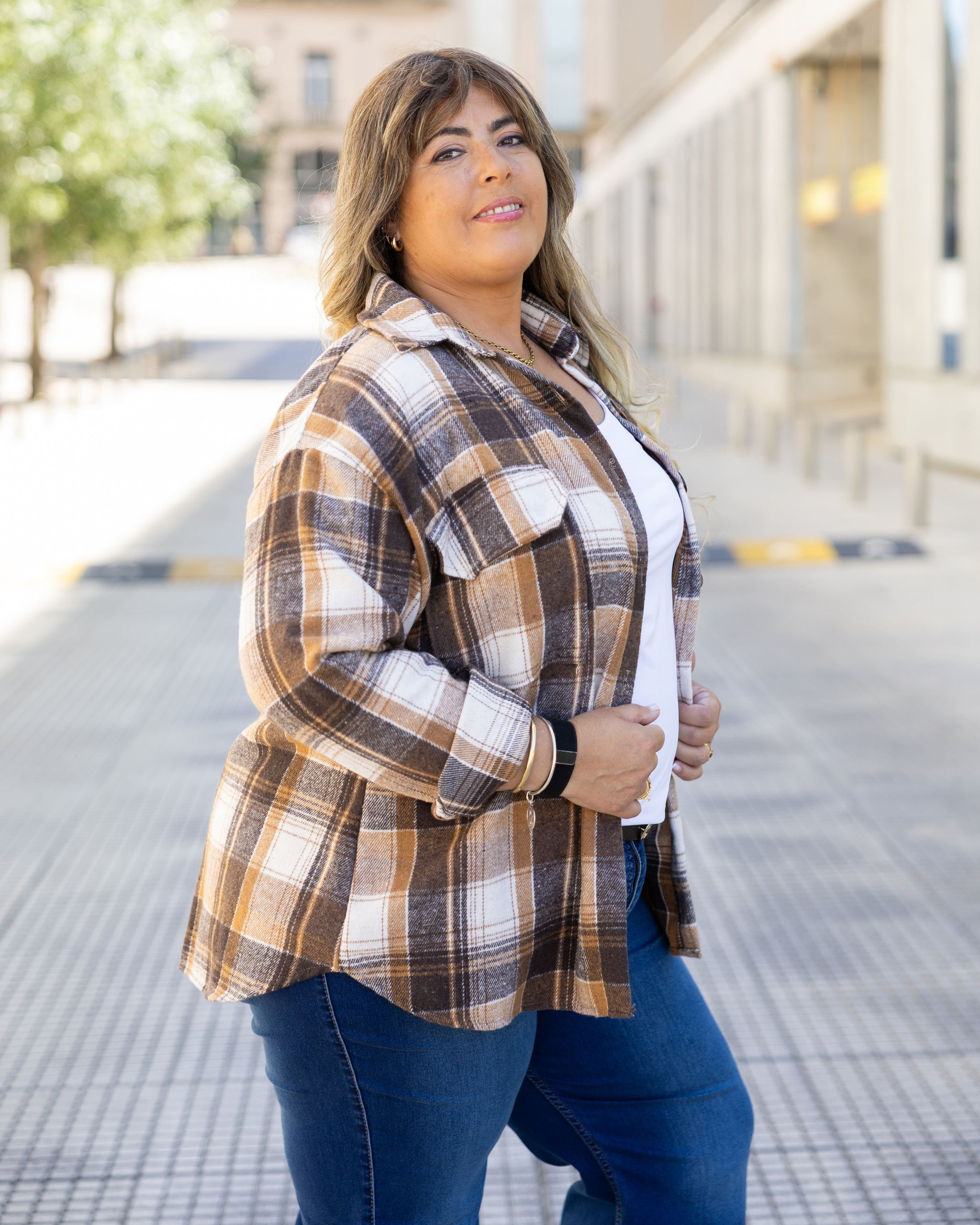 SOBRECAMISA ESCOCESA CHIC - Chocolate