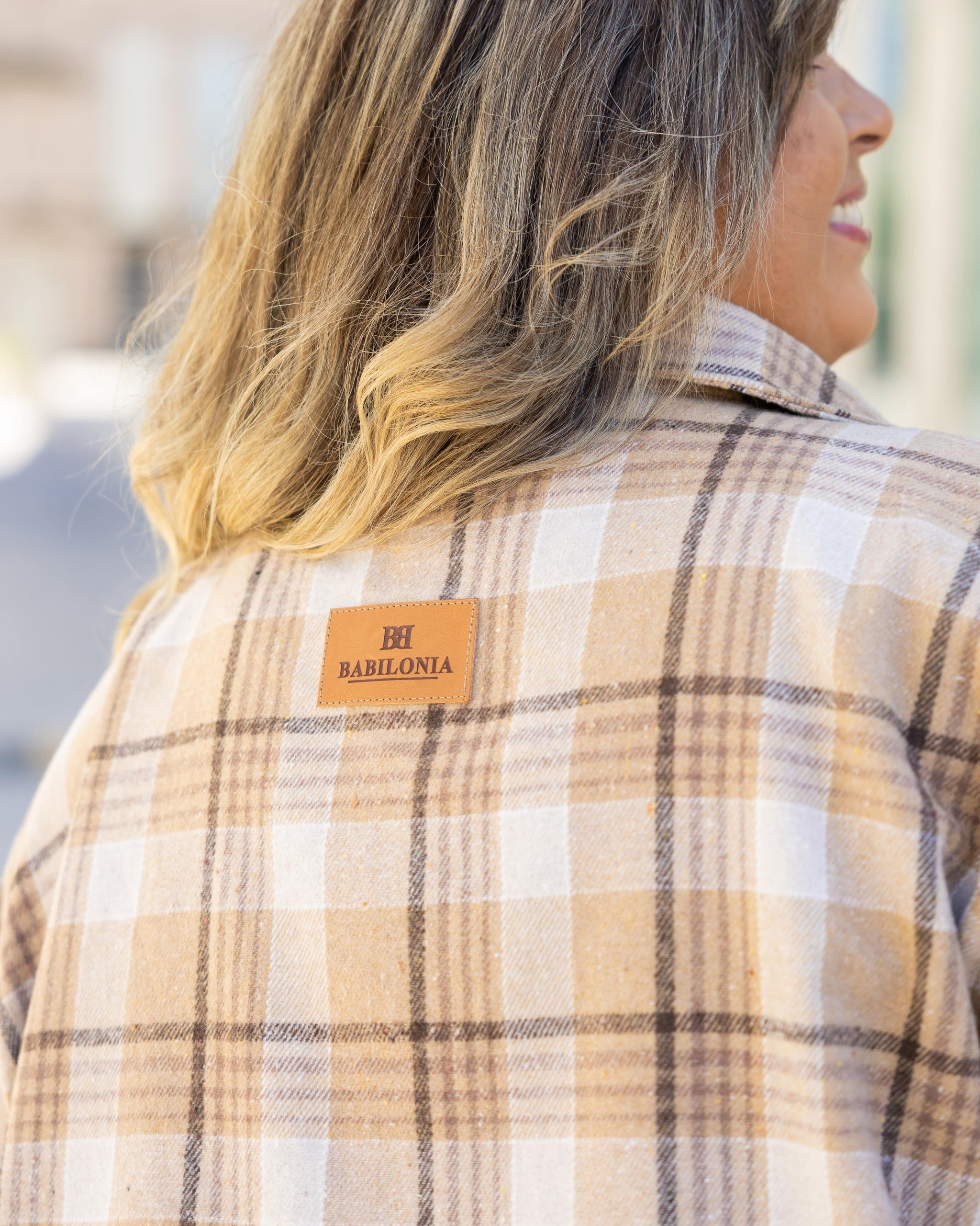 SOBRECAMISA ESCOCESA CHIC - Beige