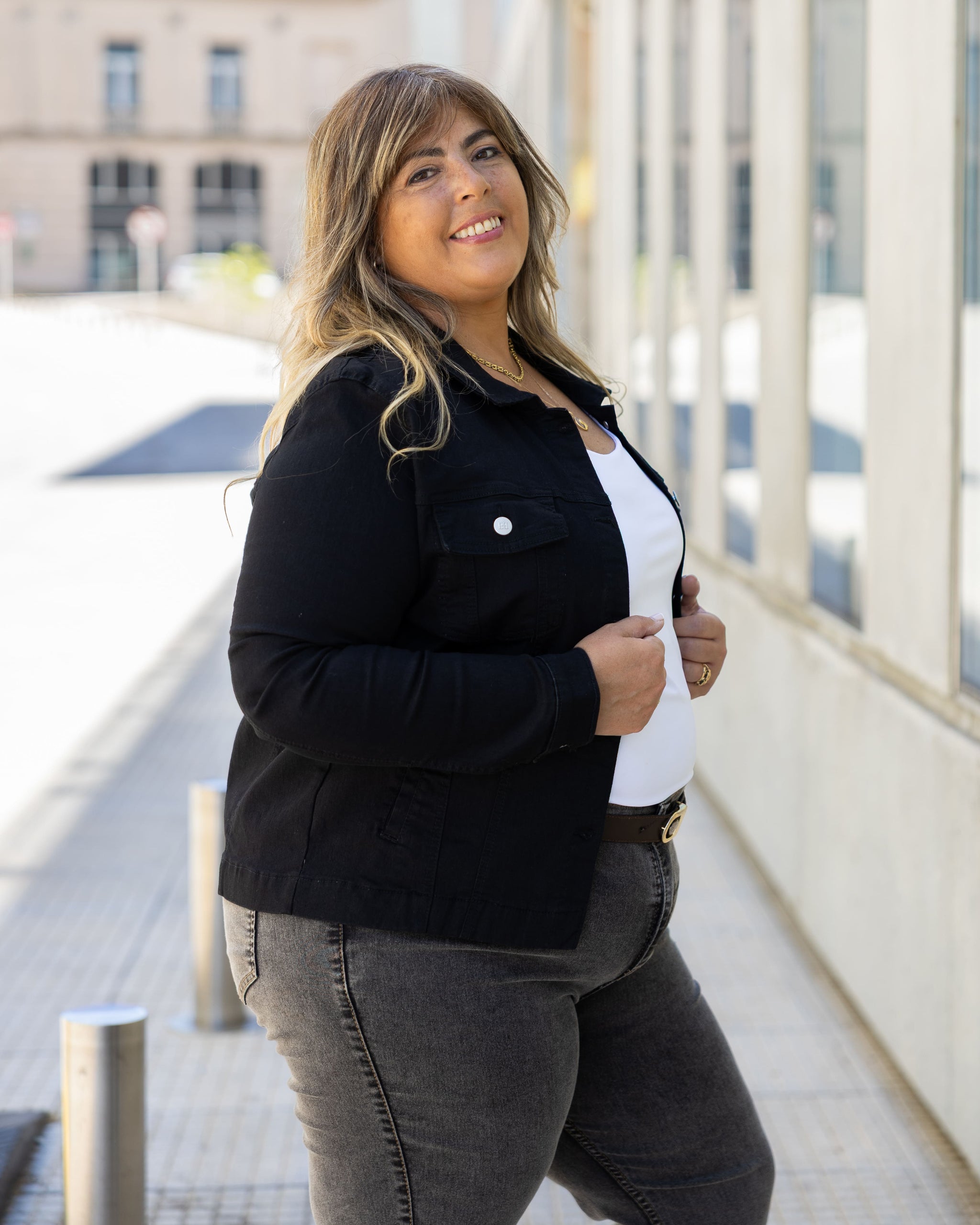 CAMPERA JEAN LONIA - Negro