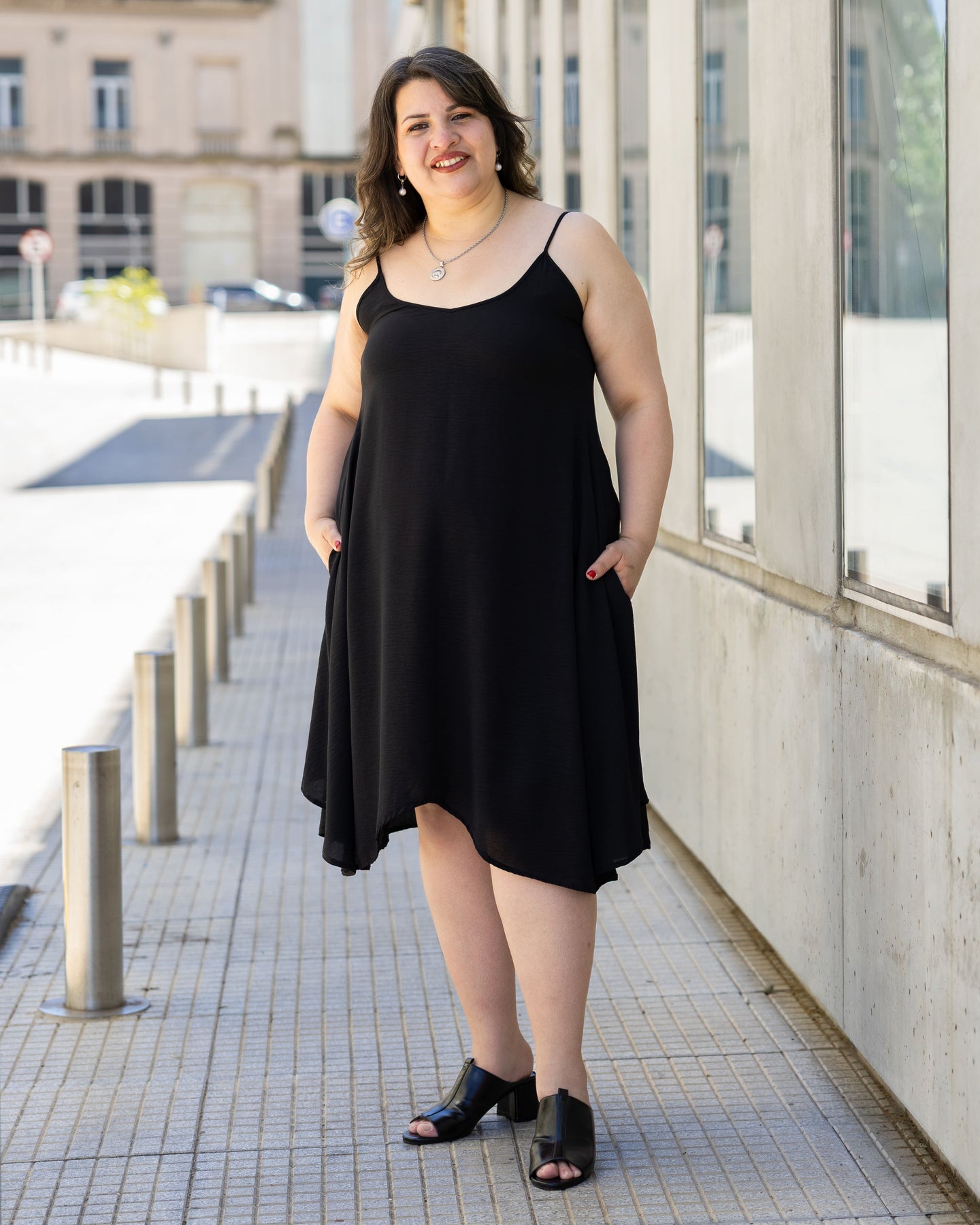 VESTIDO SOLERA - Negro