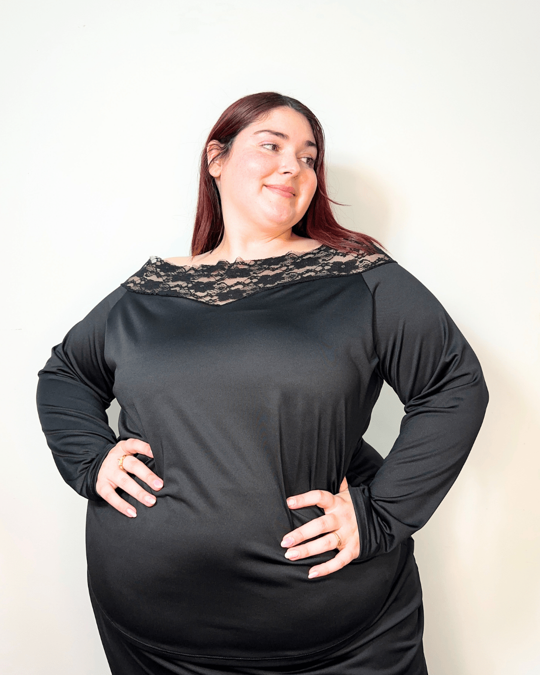 REMERA BEGONIA CON ENCAJE