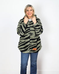 CAMPERA PIEL - Verde y Negro