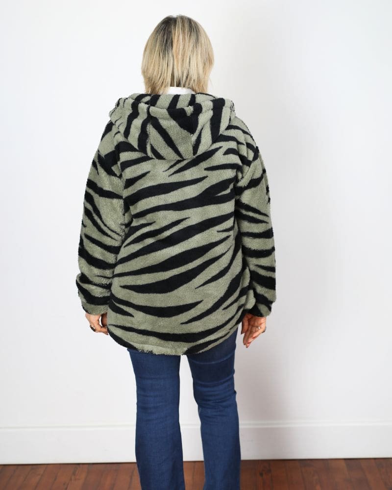 CAMPERA PIEL - Verde y Negro