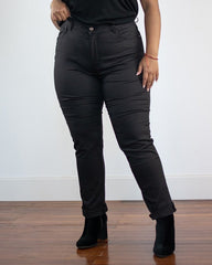 Pantalón Gabardina Fina Negro ESENCIAL