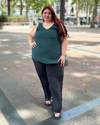 BLUSA MUSCULOSA ESENCIAL - Varios Colores