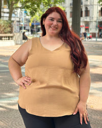 BLUSA MUSCULOSA ESENCIAL - Varios Colores