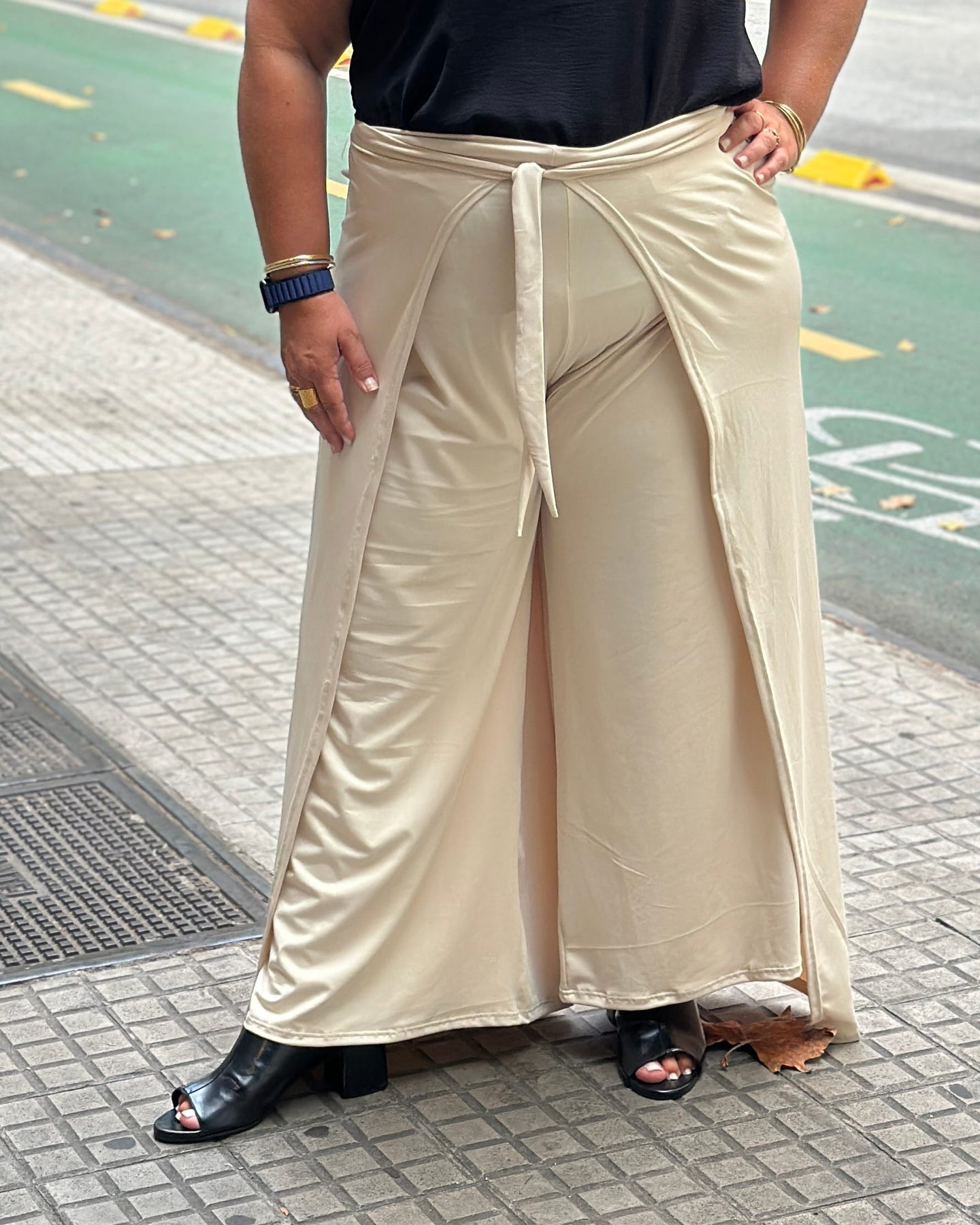 PANTALÓN CRUZADO FLORIPA - Beige