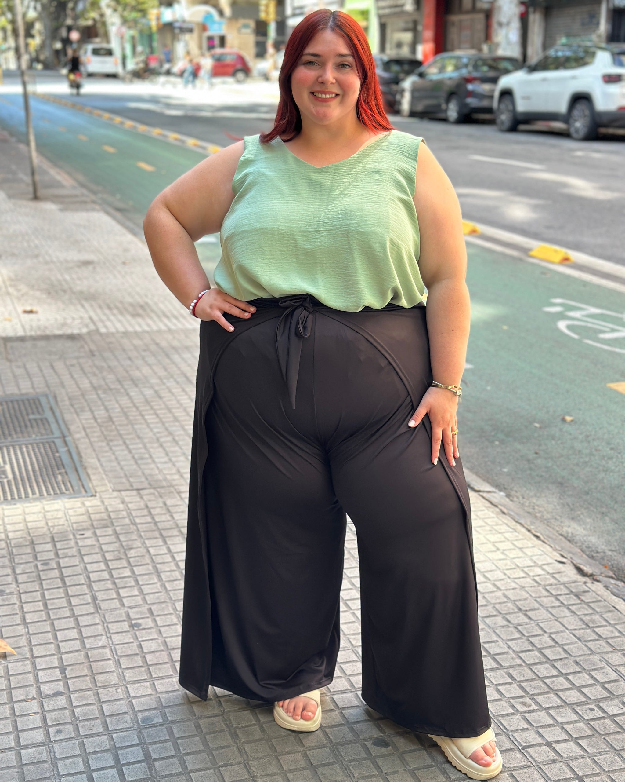 PANTALÓN CRUZADO FLORIPA - Negro