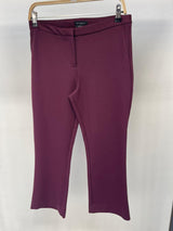 PANTALÓN CAPRI BORDEAUX - ⚠️Liquidación Final  ❌No tiene cambio ni devolución.