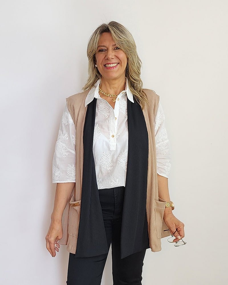 Chaleco Corto Punto de Hilo MIAMI BEIGE