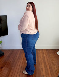 PANTALON JEAN FLARE CORTO - Azul 1126