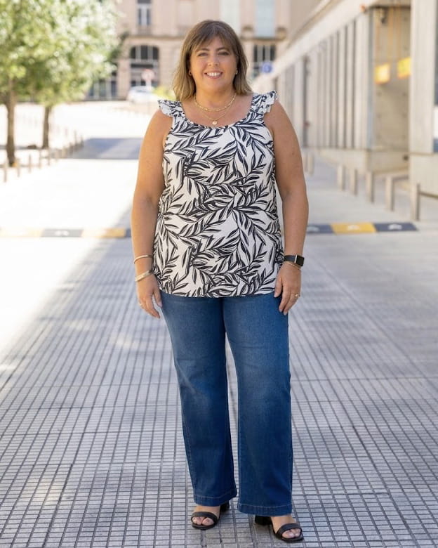 BLUSA MUSCULOSA HOJAS