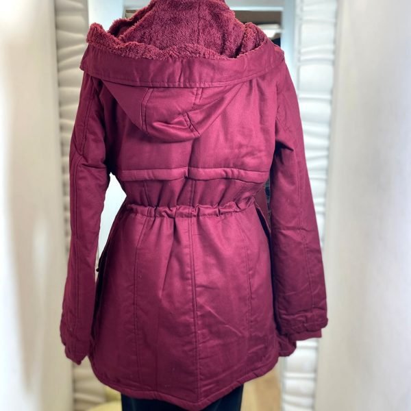 Parka "EVERYDAY" - 20% OFF contado o transferencia $1440 - Imagen 7