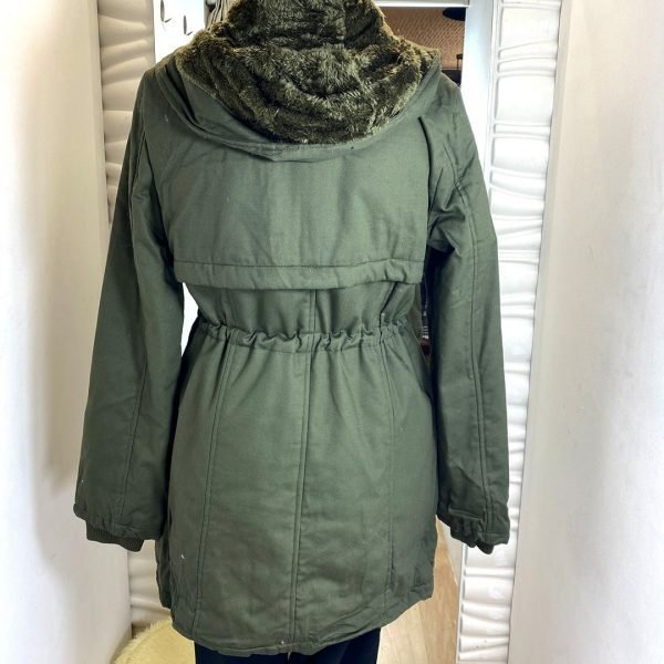 Parka "EVERYDAY" - 20% OFF contado o transferencia $1440 - Imagen 7