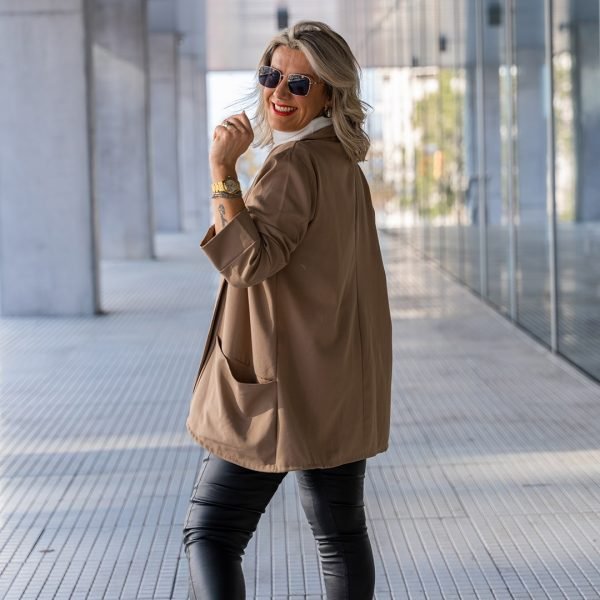 Blazer en Crepe Viscosa MALUMA - Imagen 7