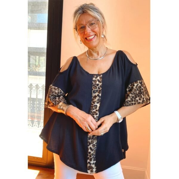 Blusa Negra c/ Animal Print MONA