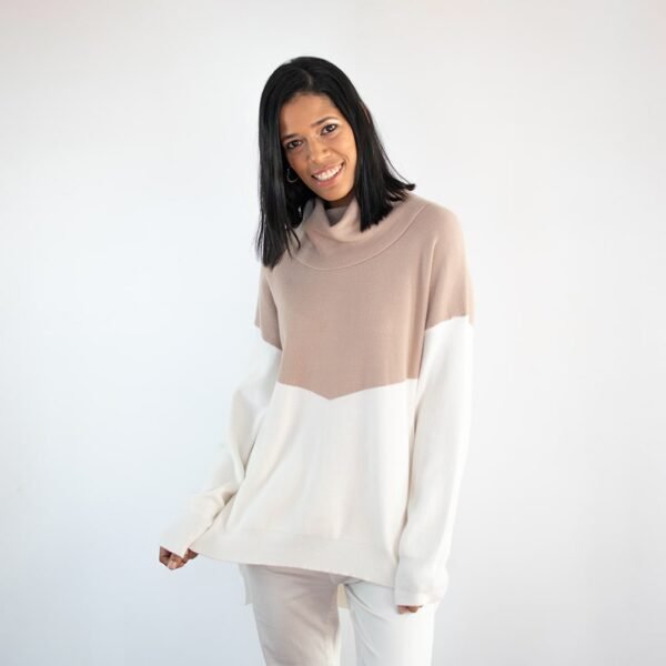 Buzo «BERCIN» – 15 % OFF contado o transferencia $1690 - Imagen 4