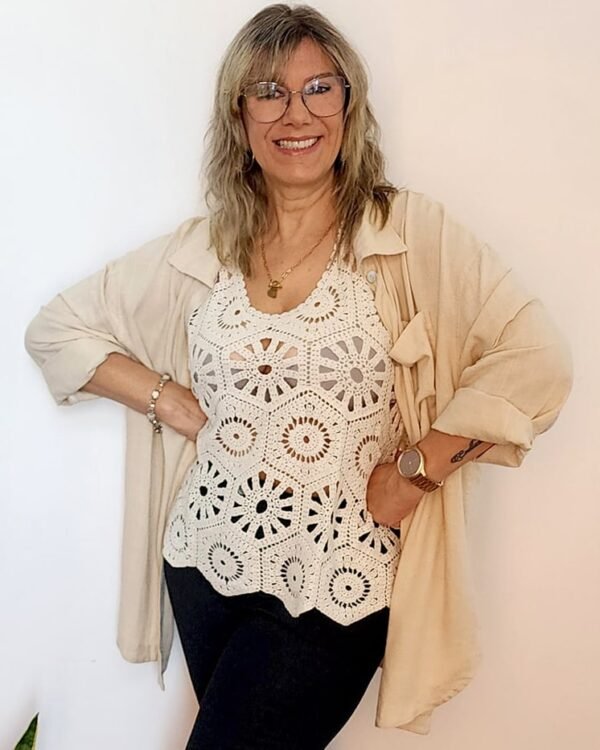 Musculosa Blusa Calada tipo Crochet - Imagen 5