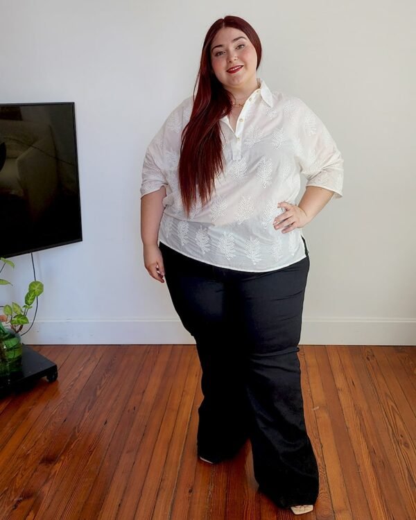 Pantalón Jean Flare MANGO BLACK (talles grandes) - Imagen 4