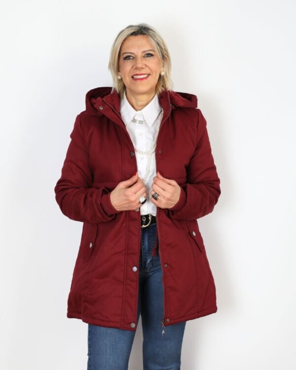Parka "EVERYDAY" - 20% OFF contado o transferencia $1440